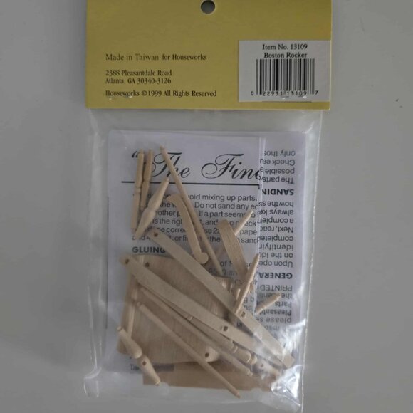 NWT Houseworks Shenandoah Designs Boston Rocker Doll House Miniature Kit - Picture 3 of 4
